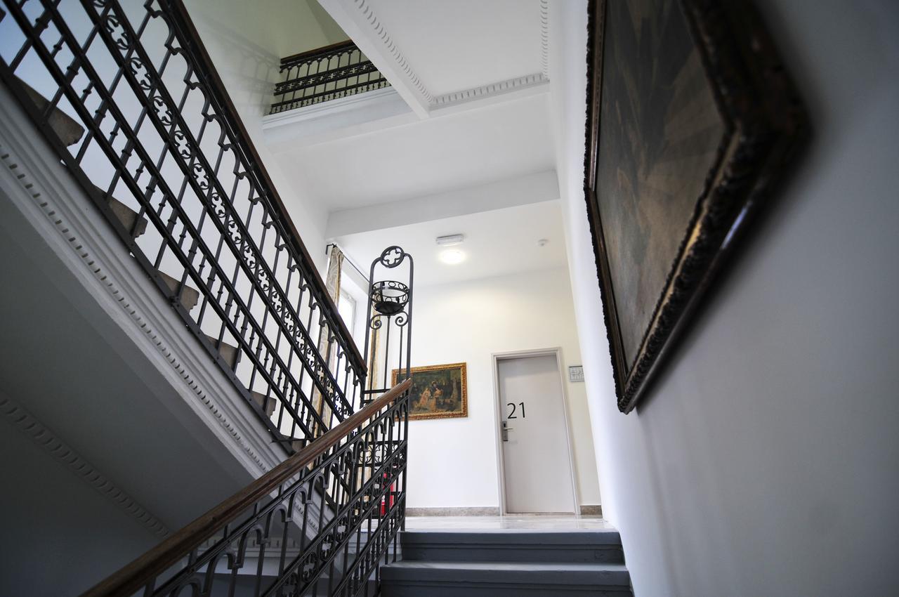Hotel Villa Laurel ลอฟราน ภายนอก รูปภาพ
